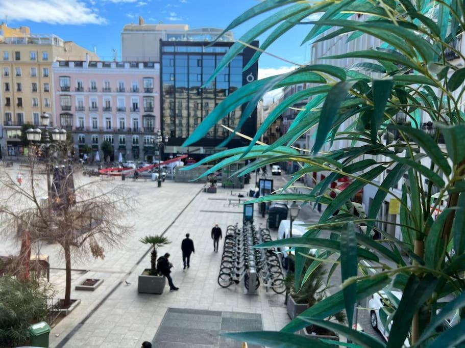 Amazing Flat 5 Balconies In Chueca - Gran Via Apartment Madrid Bagian luar foto